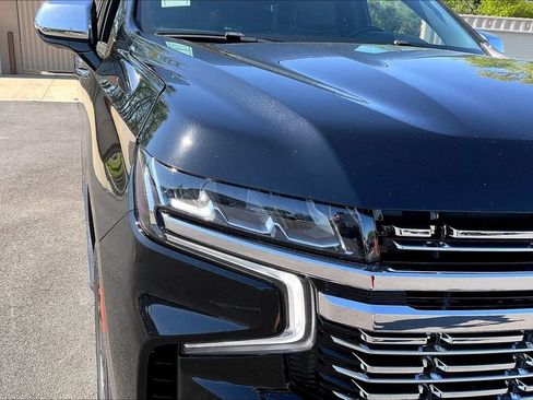Used 2024 Chevrolet Tahoe Premier AWD/4WD image 33