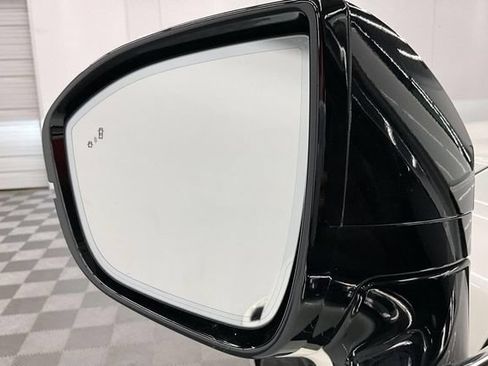 Used 2024 INFINITI QX60 Sensory AWD/4WD image 41