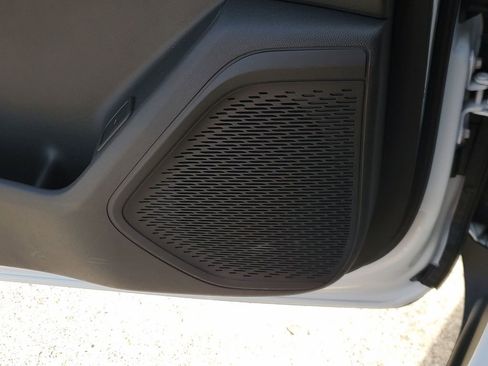 New 2026 Chevrolet Traverse LT w/ LPO, Floor Liner Package FWD image 30