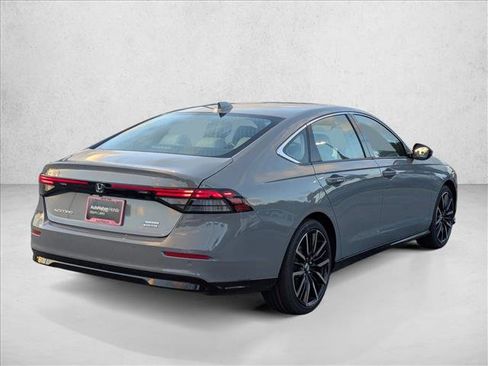 New 2026 Honda Accord Touring image 2