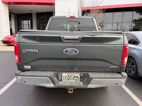 Used 2015 Ford F150 XLT w/ Equipment Group 302A Luxury image 5