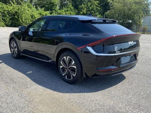 New 2024 Kia EV6 Wind w/ Wind Technology Package RWD image 4