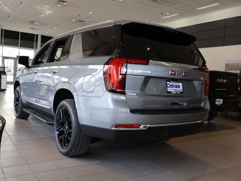 New 2026 GMC Yukon Elevation image 4