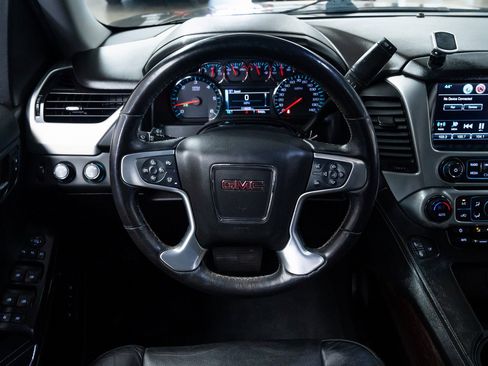 Used 2019 GMC Yukon XL SLT image 12