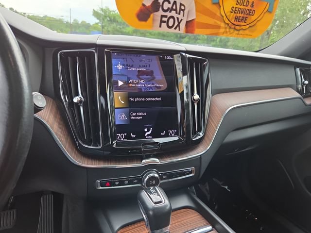 Used 2021 Volvo XC60 T6 Momentum AWD/4WD image 15