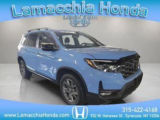 Used 2024 Honda Passport TrailSport video 1