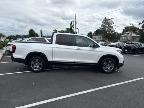 Used 2024 Honda Ridgeline TrailSport image 5