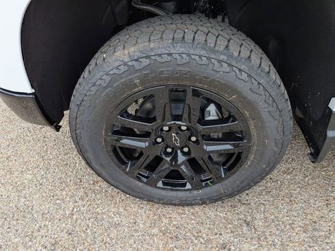 New 2026 Chevrolet Silverado 1500 LT Trail Boss w/ Convenience Package II AWD/4WD image 48