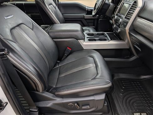 Used 2021 Ford F250 Platinum w/ FX4 Off-Road Package image 41