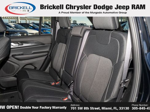 New 2025 Jeep Grand Cherokee Laredo X image 16