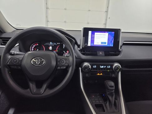 Certified 2025 Toyota RAV4 XLE w/ Convenience Package AWD/4WD image 12
