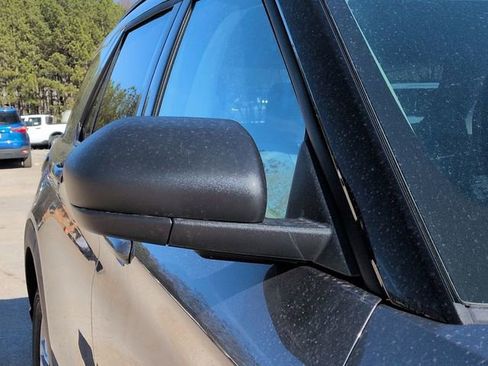 New 2026 Ford Explorer Active w/ Active Comfort Package image 11