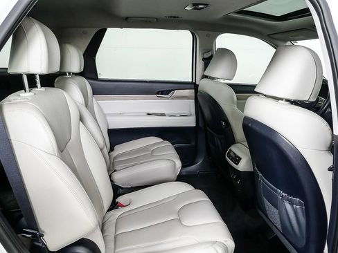 Used 2021 Hyundai Palisade SEL w/ Premium Package image 24