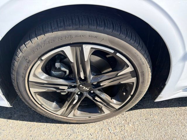 Used 2024 Kia K5 GT-Line w/ GT-Line Premium Package FWD image 9