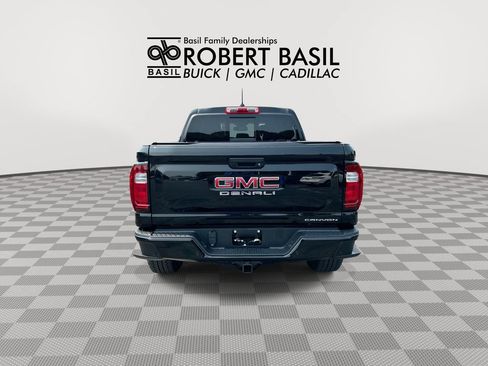 Used 2026 GMC Canyon Denali AWD/4WD image 7