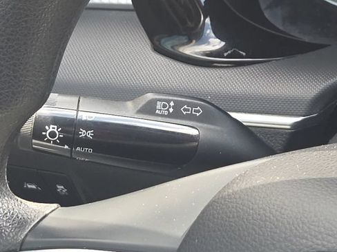 Used 2023 Kia K5 LXS FWD image 35