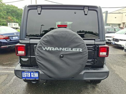 Used 2021 Jeep Wrangler Unlimited Sport AWD/4WD image 5