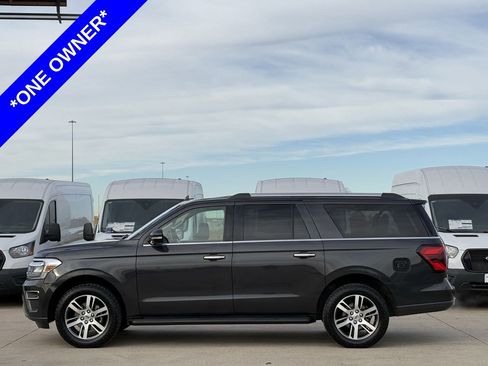 Used 2024 Ford Expedition Max Limited image 3