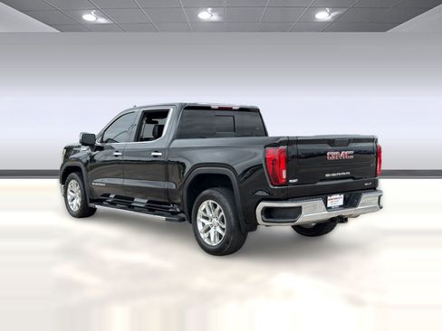 Used 2020 GMC Sierra 1500 SLT RWD image 3