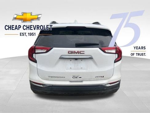 Used 2022 GMC Terrain AT4 w/ Tech Package AWD/4WD image 8