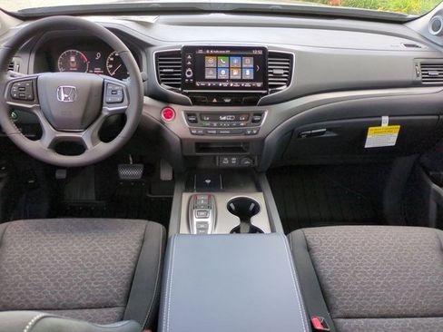 New 2025 Honda Ridgeline Sport image 13