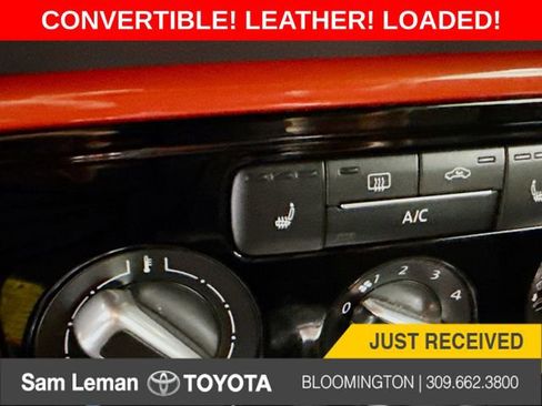 Used 2018 Volkswagen Beetle 2.0T S w/ Style & Comfort Package image 30