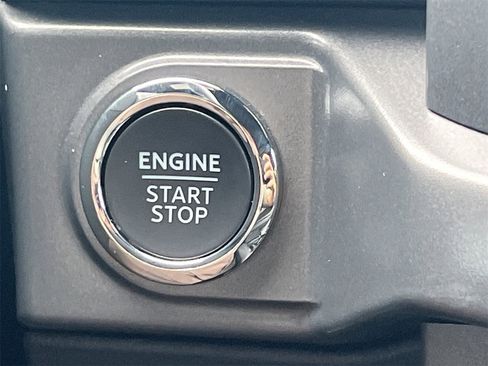 New 2025 Ford F150 XLT w/ Equipment Group 302A MID image 5