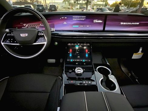 New 2026 Cadillac Escalade ESV Sport image 7