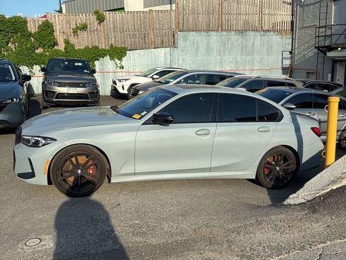 Used 2023 BMW M340i xDrive w/ Premium Package AWD/4WD image 4