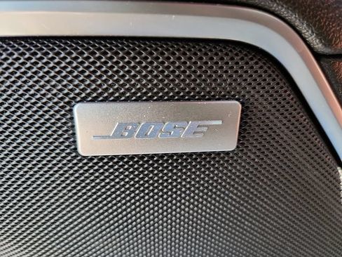 Used 2022 Chevrolet Silverado 1500 LTZ w/ Z71 Off-Road Package AWD/4WD image 16