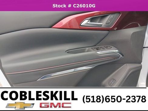 New 2026 Chevrolet Traverse Z71 w/ Driver Confidence Package image 12