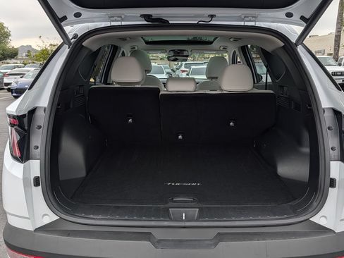 Certified 2024 Hyundai Tucson SEL AWD/4WD image 10