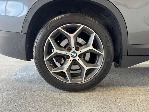 Used 2017 BMW X1 xDrive28i AWD/4WD image 24