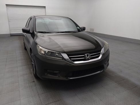 Used 2015 Honda Accord Sport image 14