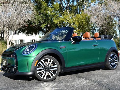Used 2023 MINI Cooper S w/ Signature Upholstery Package image 20
