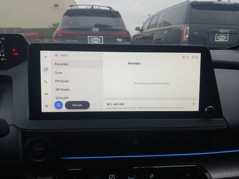 Used 2024 Toyota Prius XLE FWD image 16