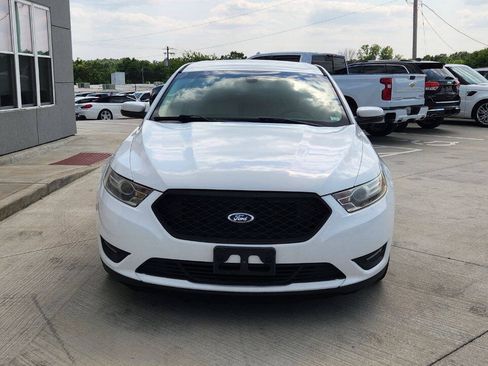 Used 2014 Ford Taurus SEL w/ Equipment Group 201A FWD image 9