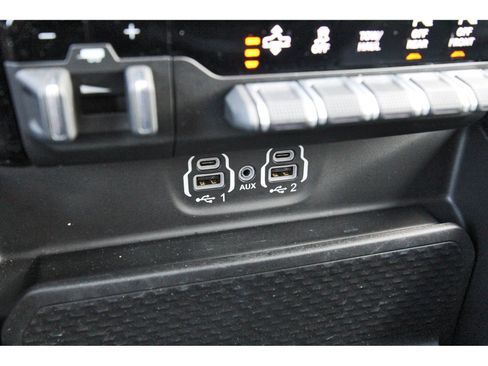 Used 2023 RAM 1500 Limited w/ Body Color Bumper Group AWD/4WD image 29