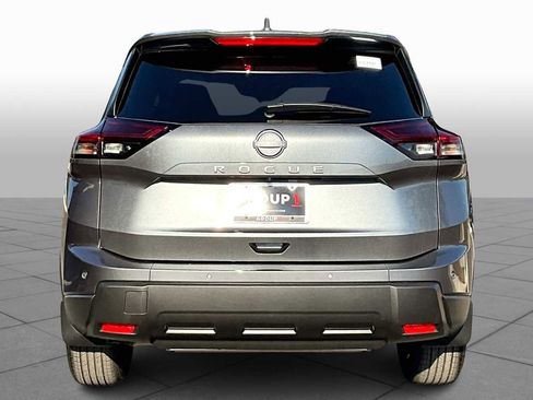 New 2026 Nissan Rogue S image 4
