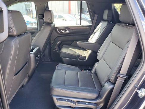 Used 2022 Chevrolet Tahoe High Country image 13