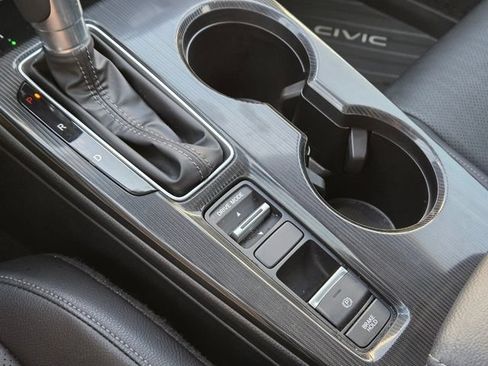 Used 2025 Honda Civic Sport Touring image 29