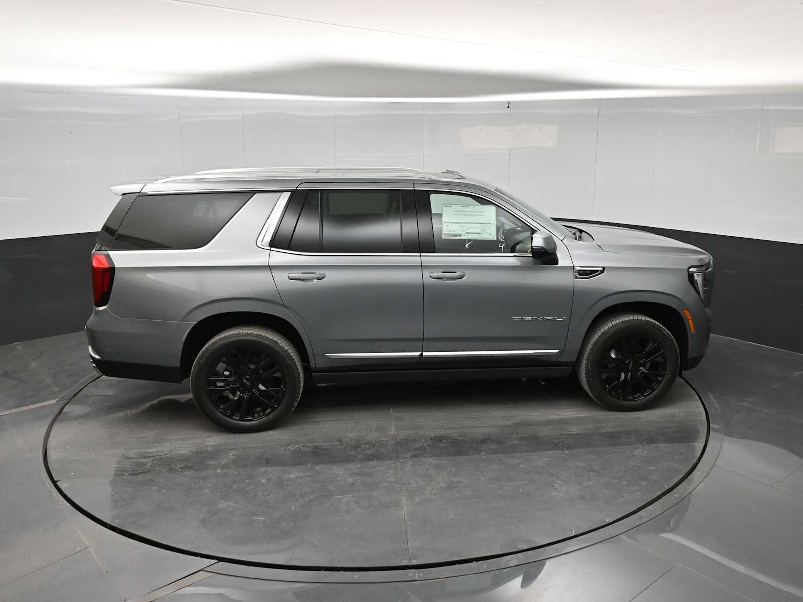 New 2027 GMC Yukon Denali w/ Denali Reserve Package AWD/4WD image 32