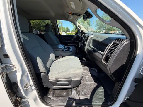 Used 2014 RAM 4500 Tradesman w/ Chrome Appearance Group AWD/4WD image 23