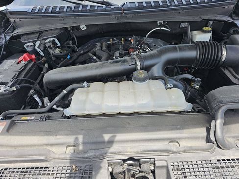 Used 2024 Ford Expedition Max XLT RWD image 17