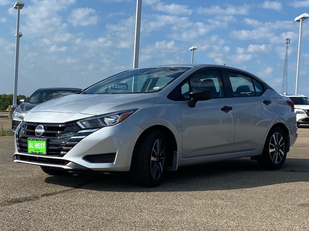 Used 2024 Nissan Versa S w/ S Plus Package FWD image 7