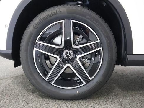 New 2026 Mercedes-Benz GLC 300 4MATIC image 5