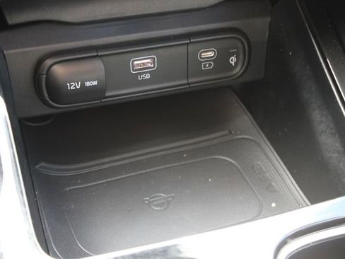 Used 2024 Kia Telluride S w/ S Sunroof Package AWD/4WD image 11