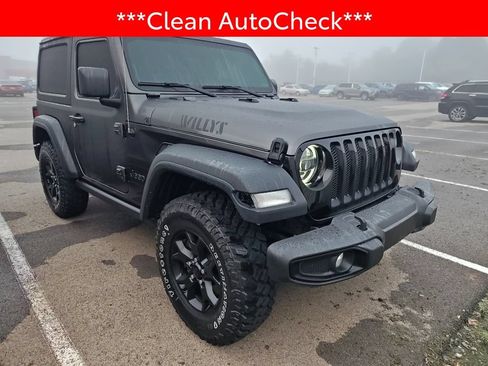 Used 2023 Jeep Wrangler Sport AWD/4WD image 3