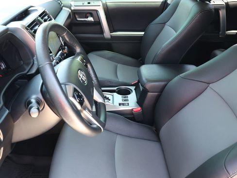 Used 2023 Toyota 4Runner SR5 Premium AWD/4WD image 15