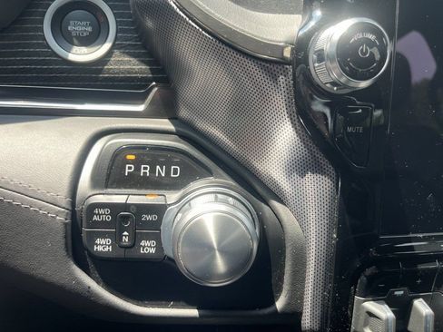 Used 2020 RAM 1500 Limited AWD/4WD image 32